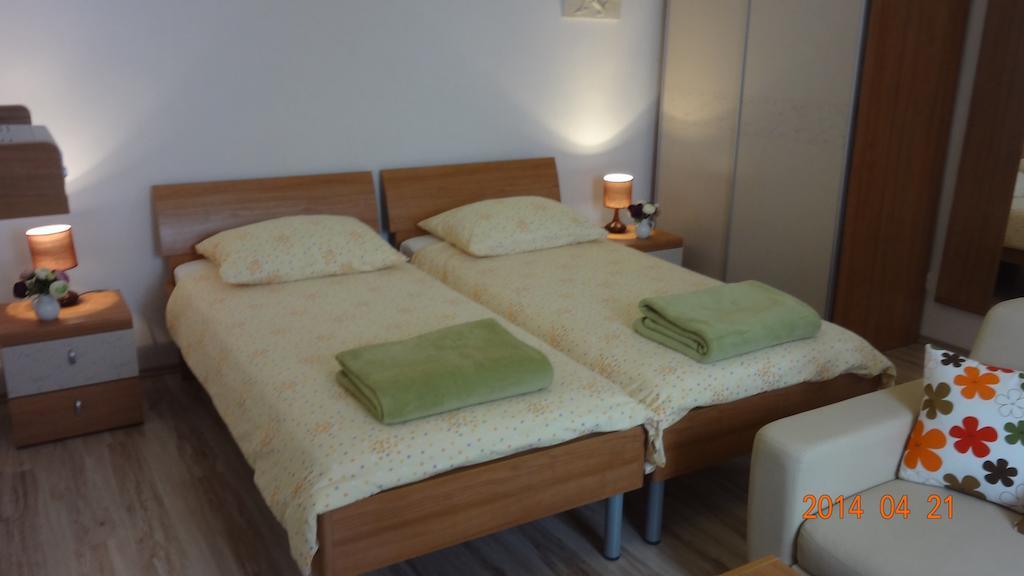 Room Mira Trogir Kamer foto
