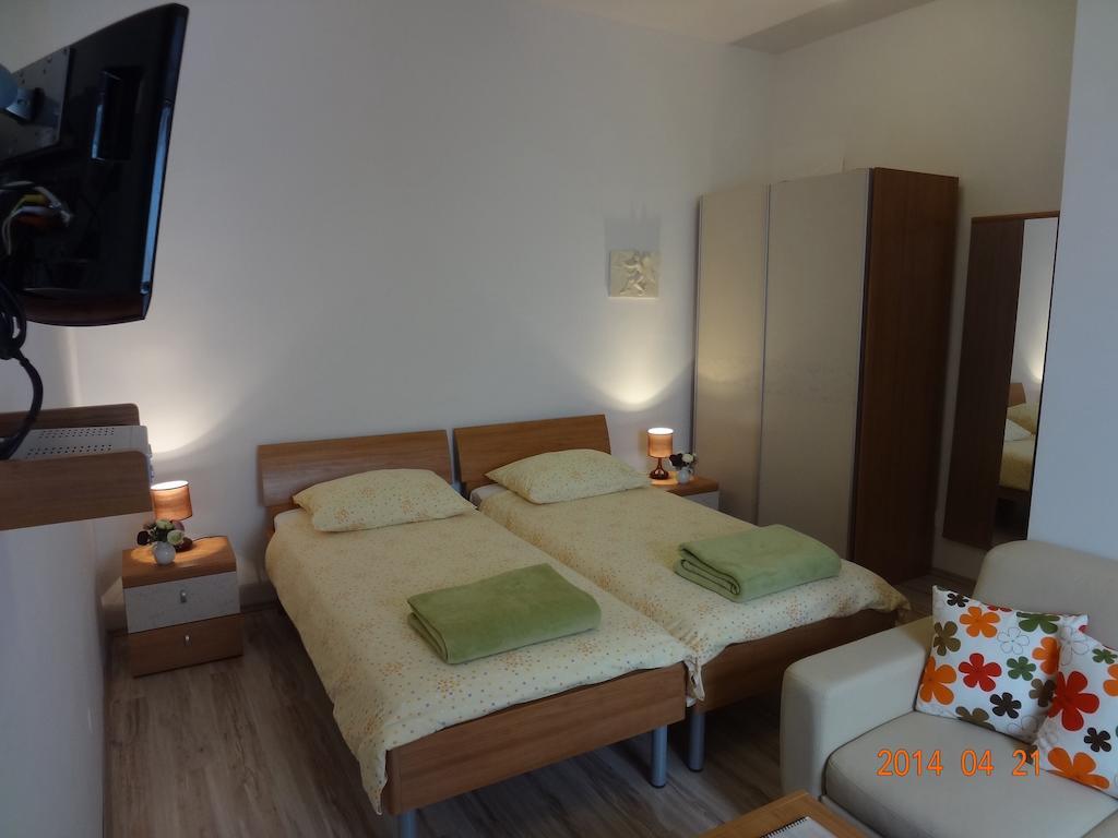 Room Mira Trogir Kamer foto